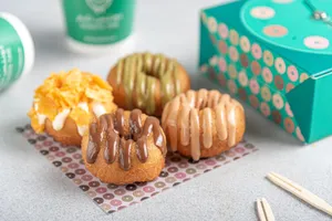 Mix Donuts