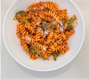 Red pasta