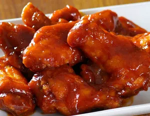 Chicken Wings With Hot Sweet And Spicy Souce (6 PCS)