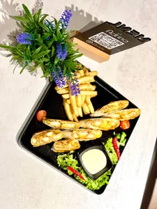 Chicken buffalo twister