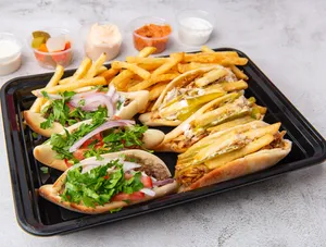 Meat shawarma box, Iraqi bread