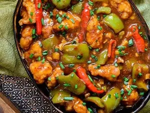 GINGER CHICKEN
