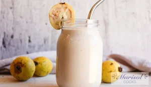 Banana Guava Smoothie