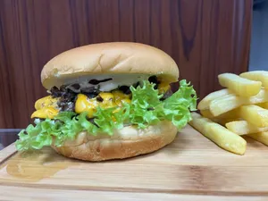 La Farina Beef Burger