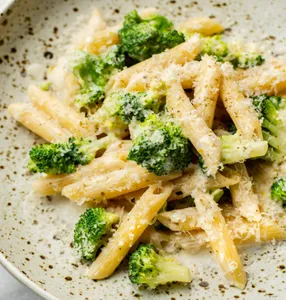 Sea Food Diete Pasta With Broccoli