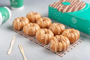 8 Piece Kinder Donuts