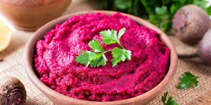 Beetroot Moutabal