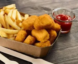 Nuggets With Fries