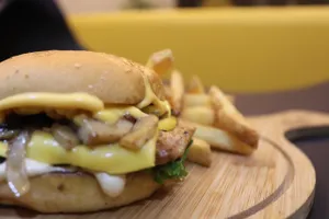 La Farina Chicken Burger