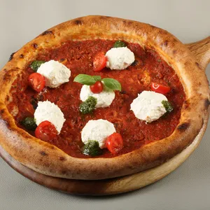 Burrata Pizza