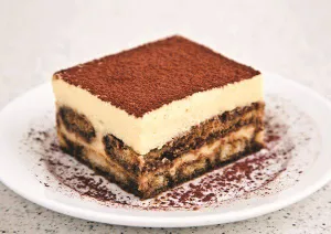 Tiramish Cake