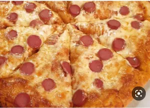 Sausage Pizza                                                                      بيتزا نقانق