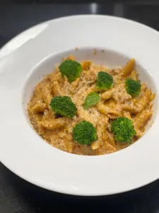 Pasta With Broccoli                                                                        باستا بالبروكلي