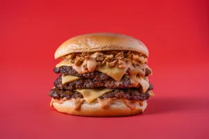 Tripple chesse  burger