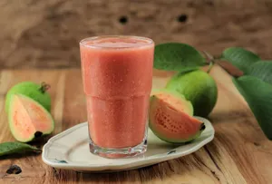 Guava Juice                                                                             عصير جوافه