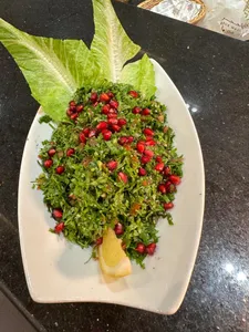 Tabbouleh Salad                                                       سلطة تبولة